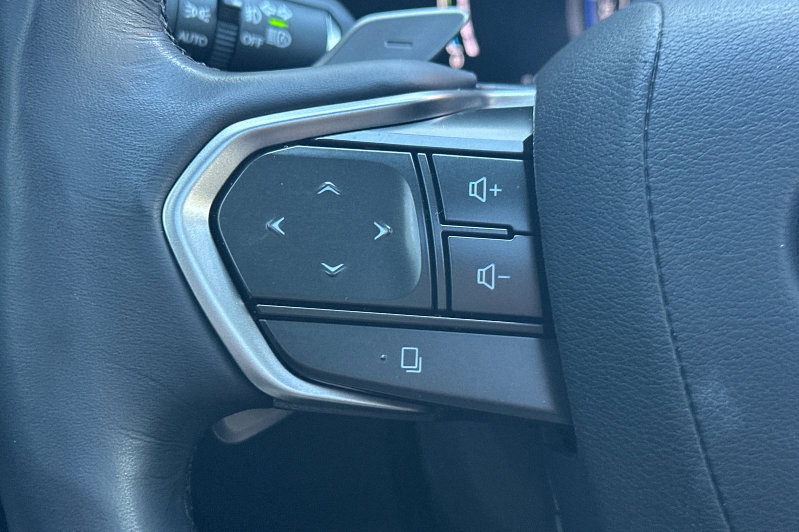 Certified 2024 Lexus RX 450h AWD w/ Luxury Package image 31