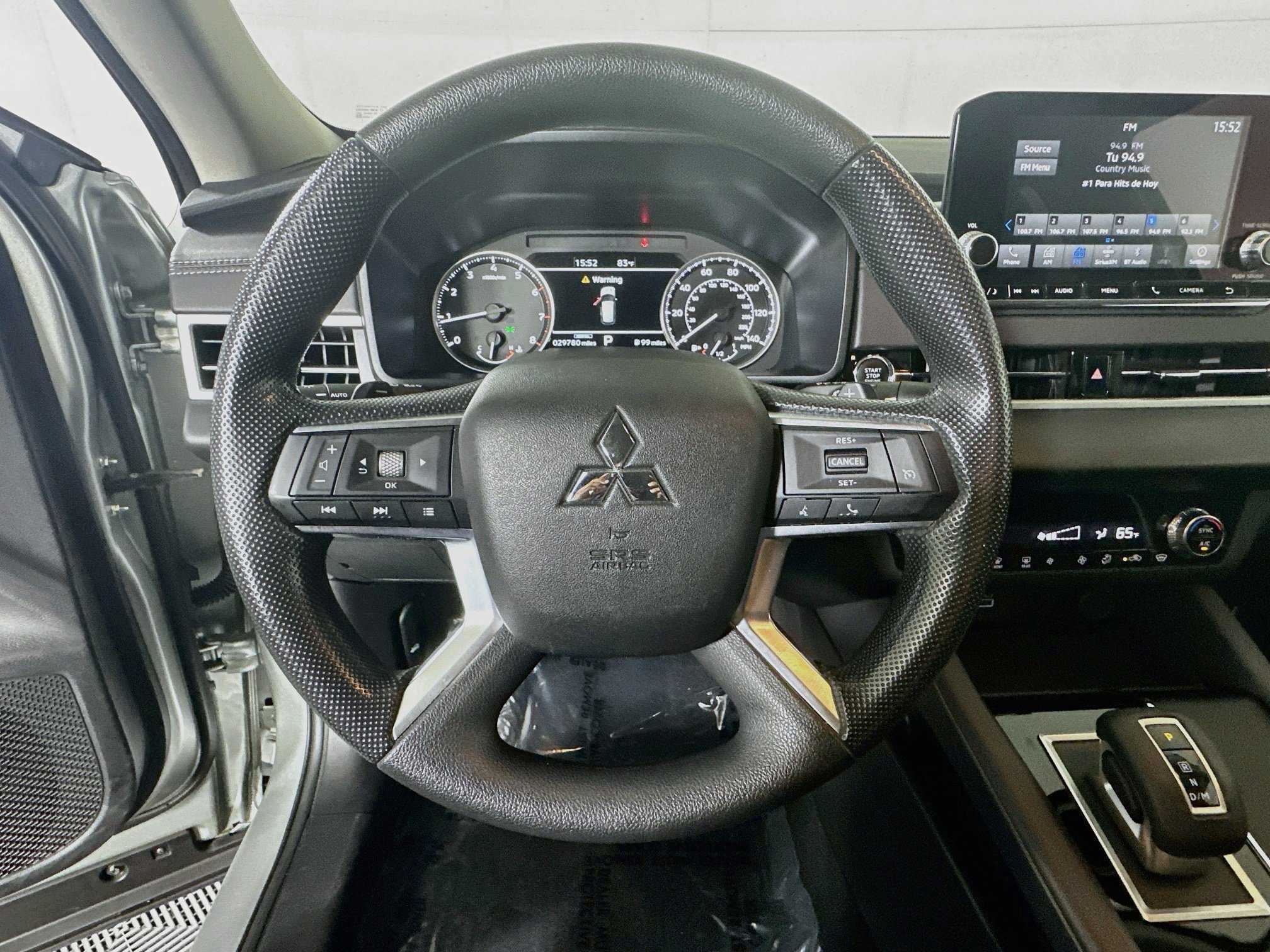 Used 2024 Mitsubishi Outlander ES AWD/4WD image 15