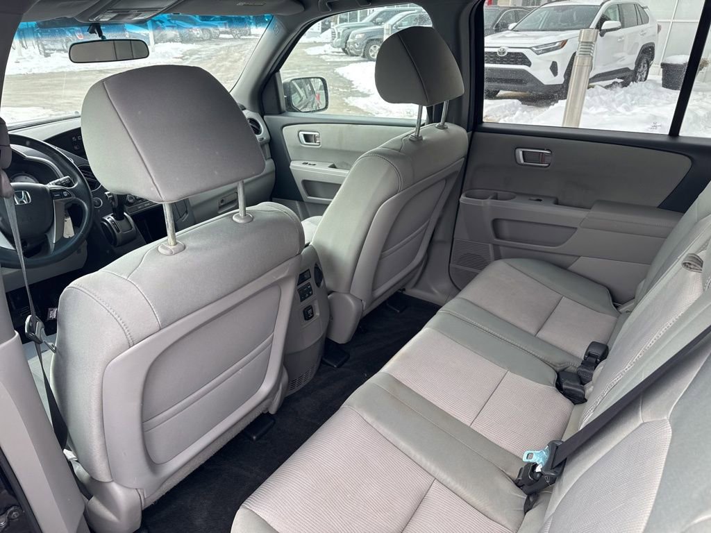 Used 2012 Honda Pilot EX image 17