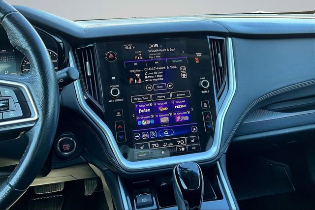 Used 2022 Subaru Outback Premium w/ Popular Package #1 image 9