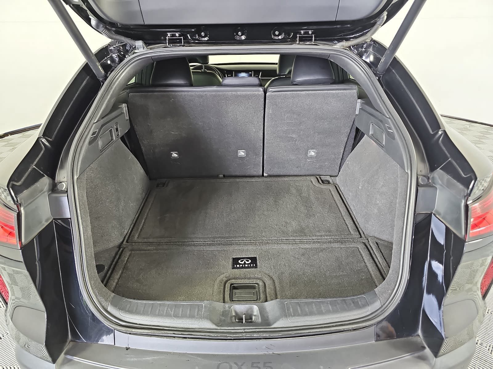 Used 2023 INFINITI QX55 Luxe w/ Cargo Package AWD/4WD image 12