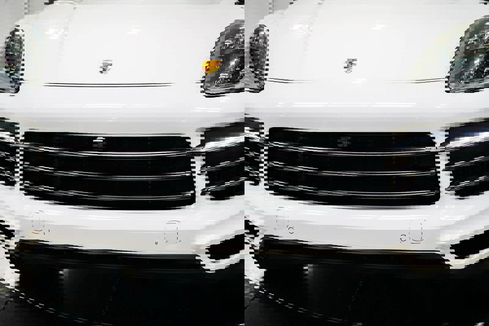 Used 2023 Porsche Cayenne S Platinum image 8