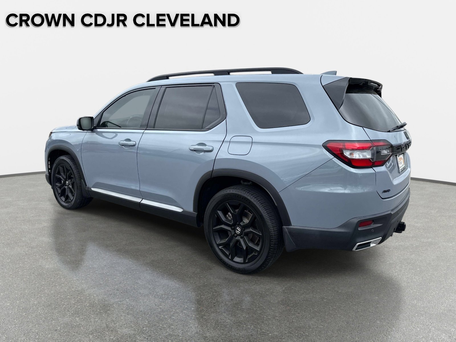 Used 2023 Honda Pilot Elite image 6