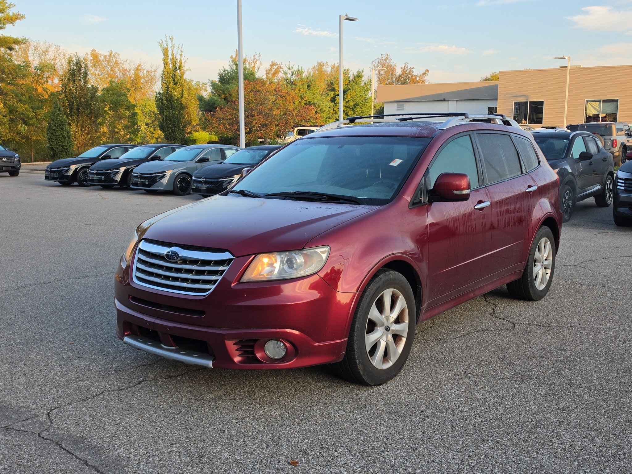 Used 2011 Subaru Tribeca Touring AWD/4WD image 3