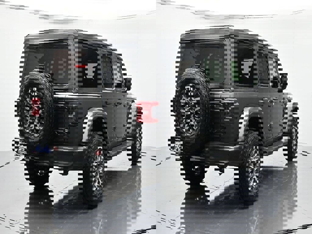 New 2025 Jeep Wrangler Unlimited Sahara w/ Technology Group image 5