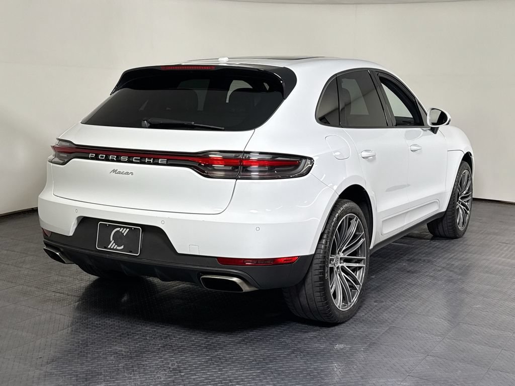 Certified 2020 Porsche Macan AWD/4WD image 7