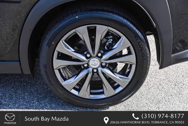Used 2019 Lexus UX 200 F Sport w/ F Sport Premium Package FWD image 10