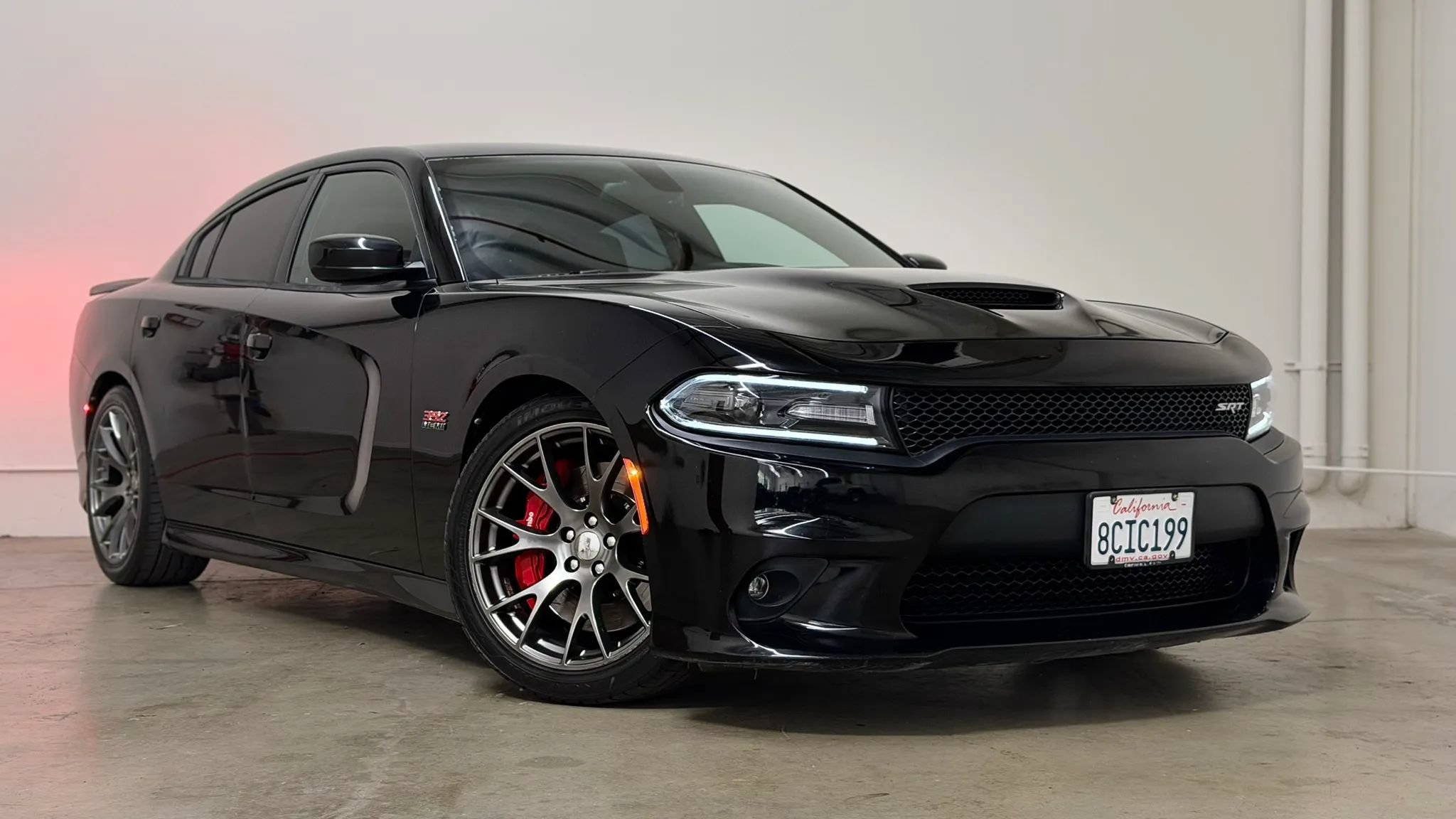 Used 2015 Dodge Charger SRT w/ Harman/Kardon Audio Group RWD image 2