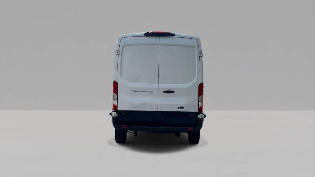 Used 2018 Ford Transit 250 148 Medium Roof RWD image 7