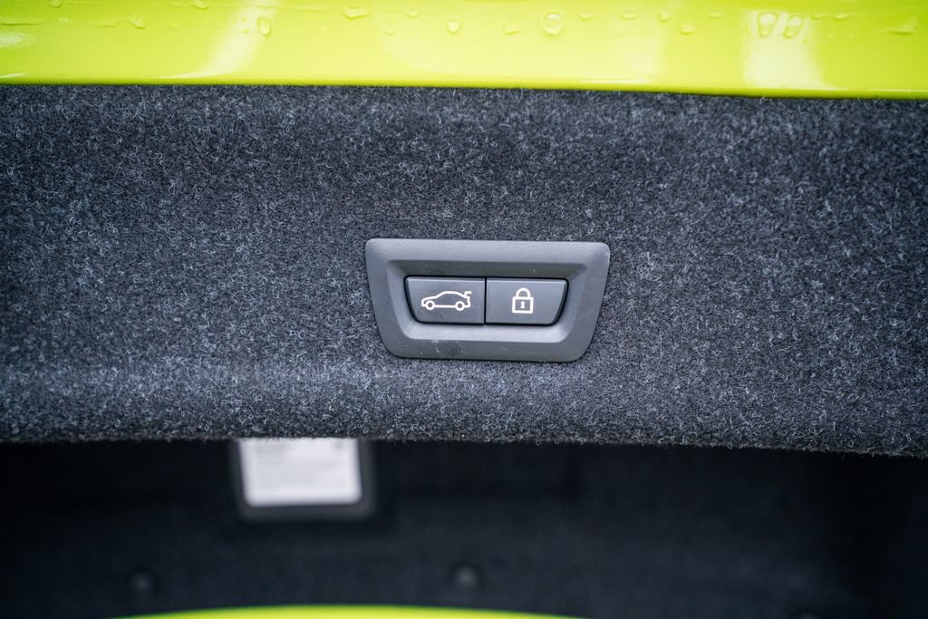 Used 2021 BMW M3 Competition w/ M Carbon Exterior Package RWD image 64