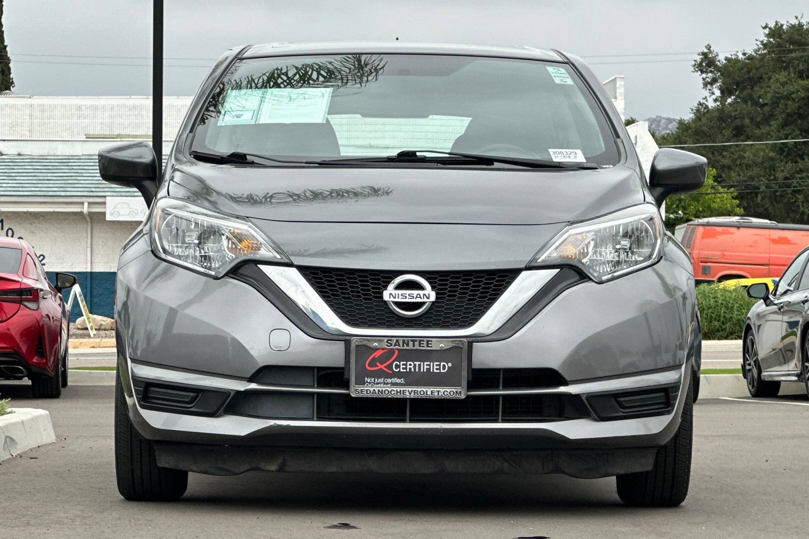 Used 2018 Nissan Versa Note SV FWD image 9