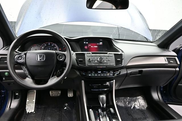 Used 2017 Honda Accord Sport Special Edition image 16