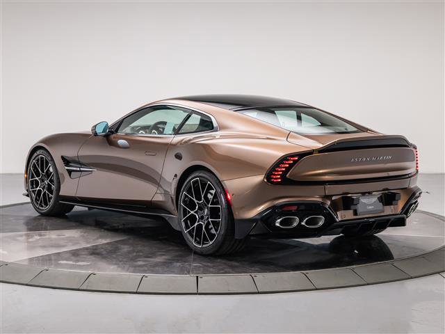 New 2026 Aston Martin Vanquish image 2