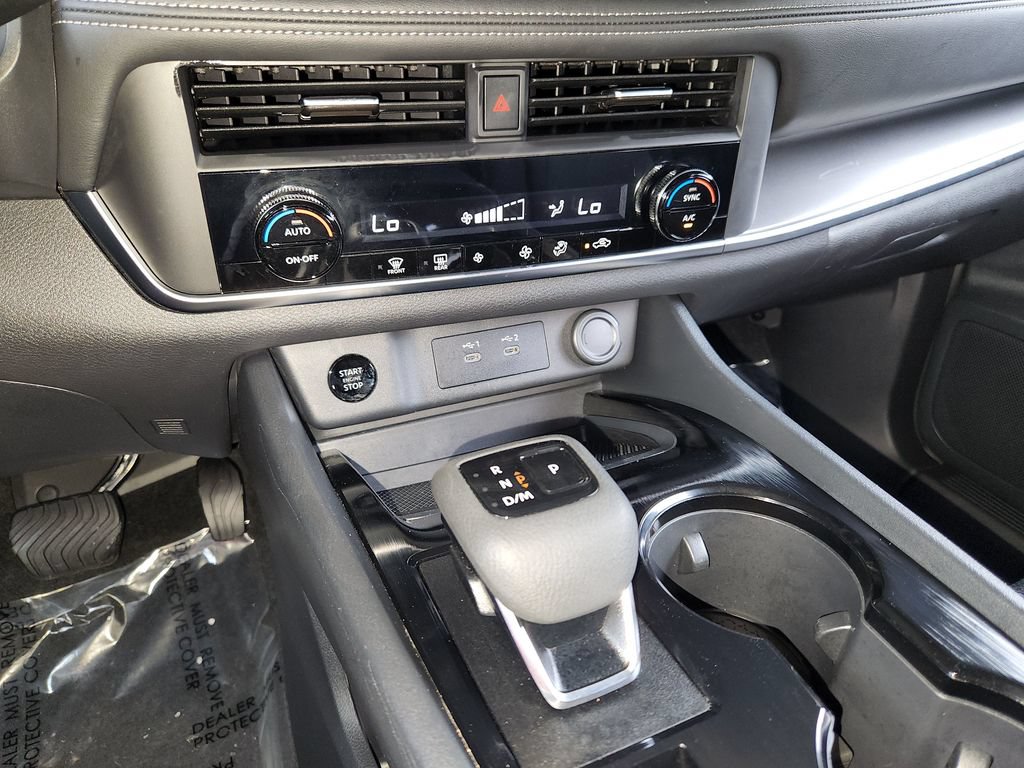 Used 2026 Nissan Rogue SV FWD image 21