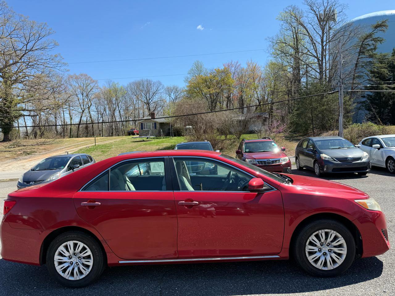 Used 2012 Toyota Camry LE image 8