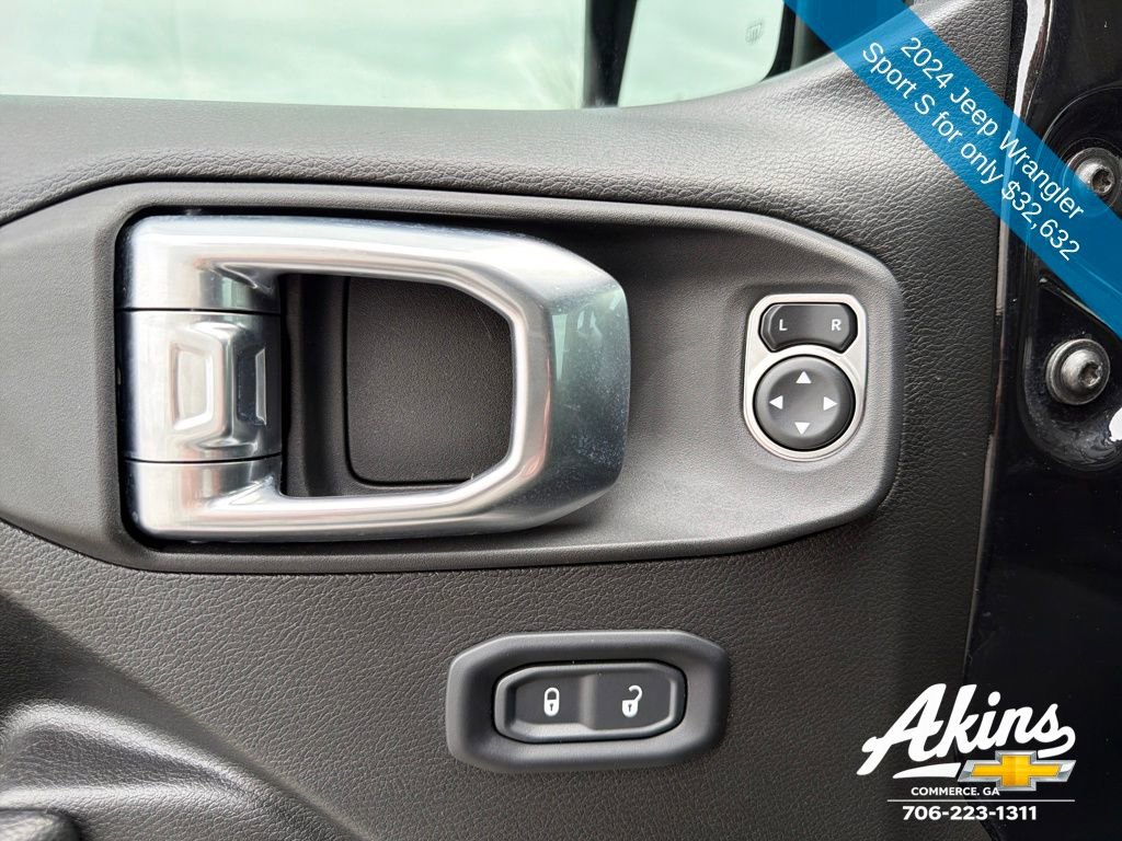 Used 2024 Jeep Wrangler Sport S image 10