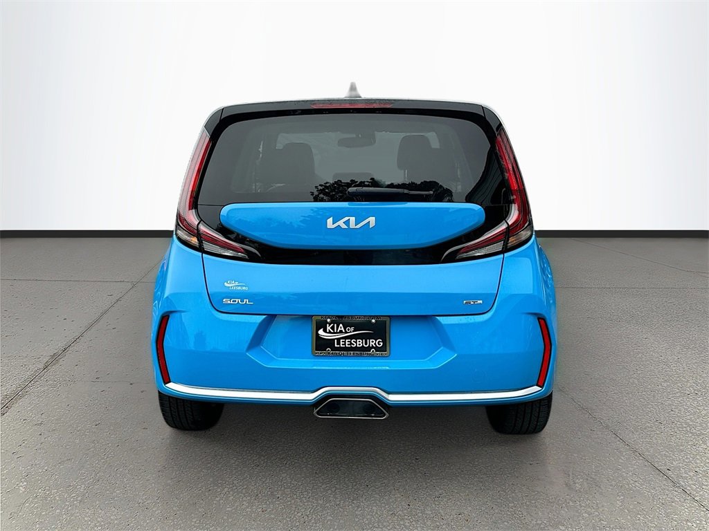 Certified 2023 Kia Soul GT-Line image 6