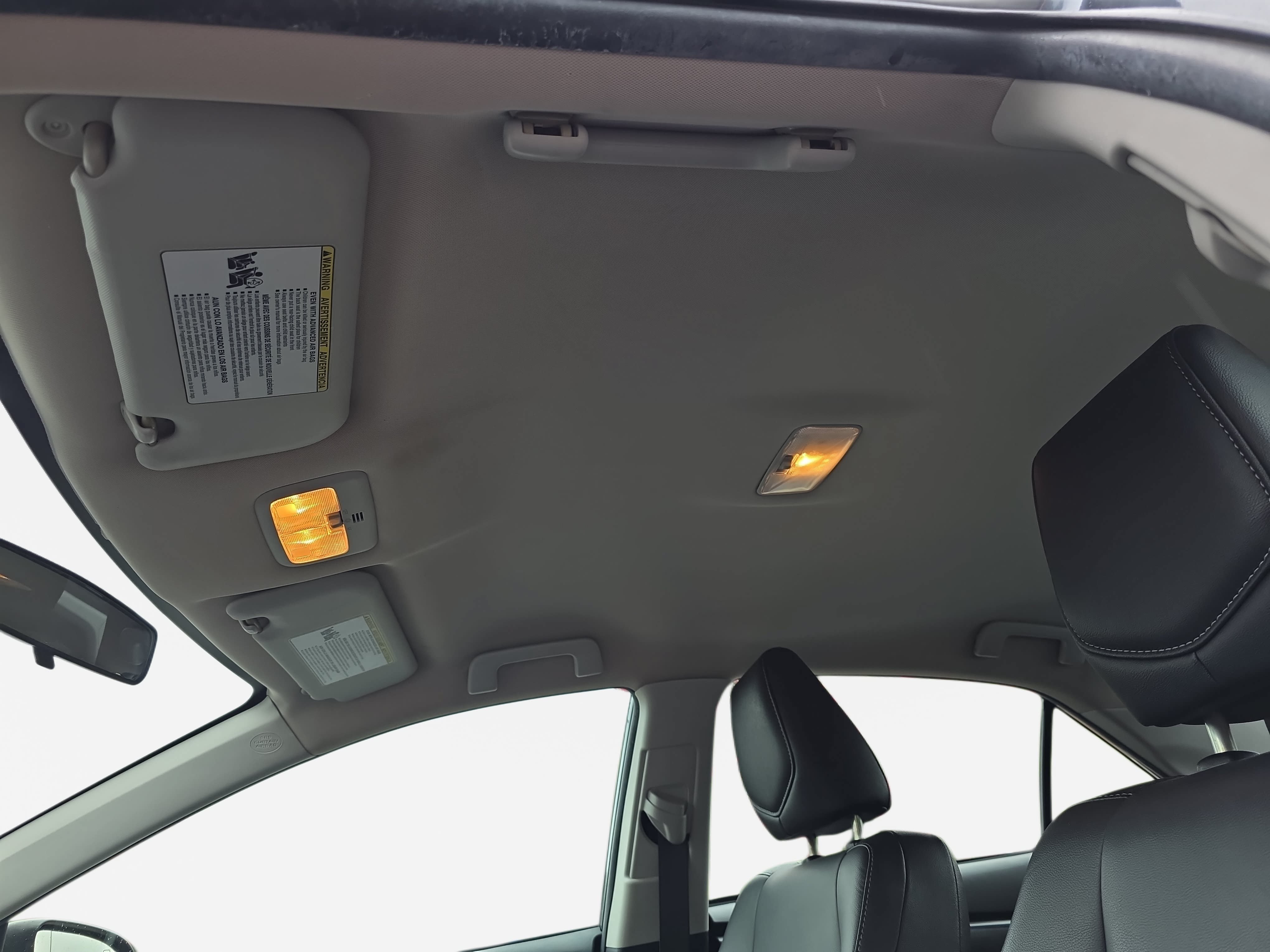 Used 2015 Toyota Corolla S FWD image 26