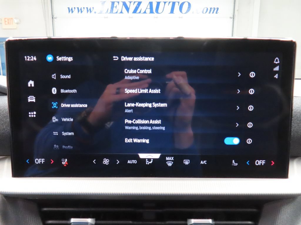 Used 2026 Ford Explorer Tremor w/ Tremor Ultimate Package AWD/4WD image 33