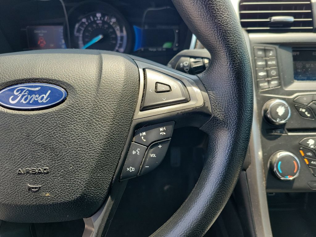 Used 2018 Ford Fusion S FWD image 24