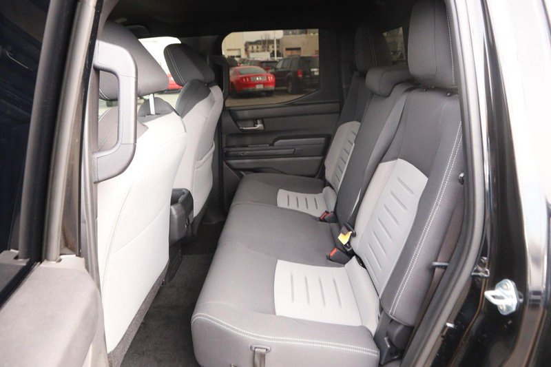 Used 2024 Toyota Tacoma 4x4 Double Cab image 9