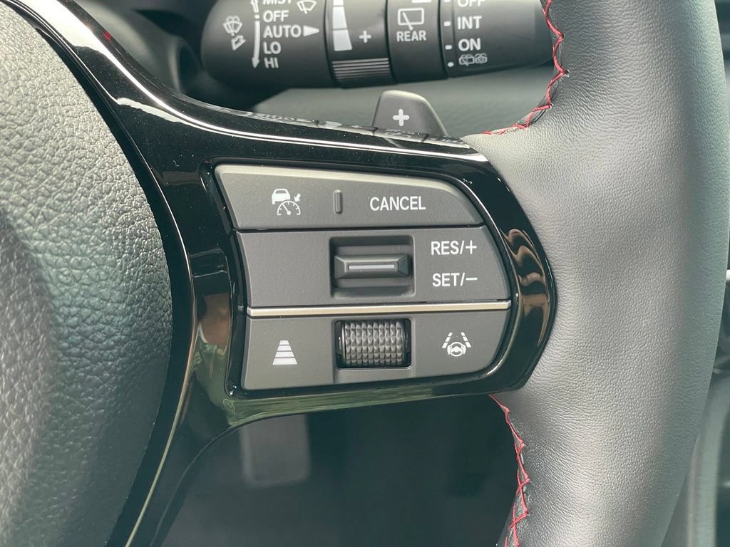 Used 2025 Honda Pilot Black Edition image 21