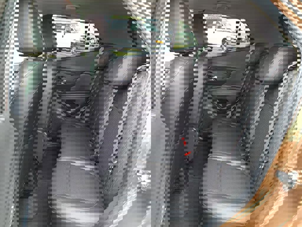 Used 2017 Buick Encore Sport Touring image 7