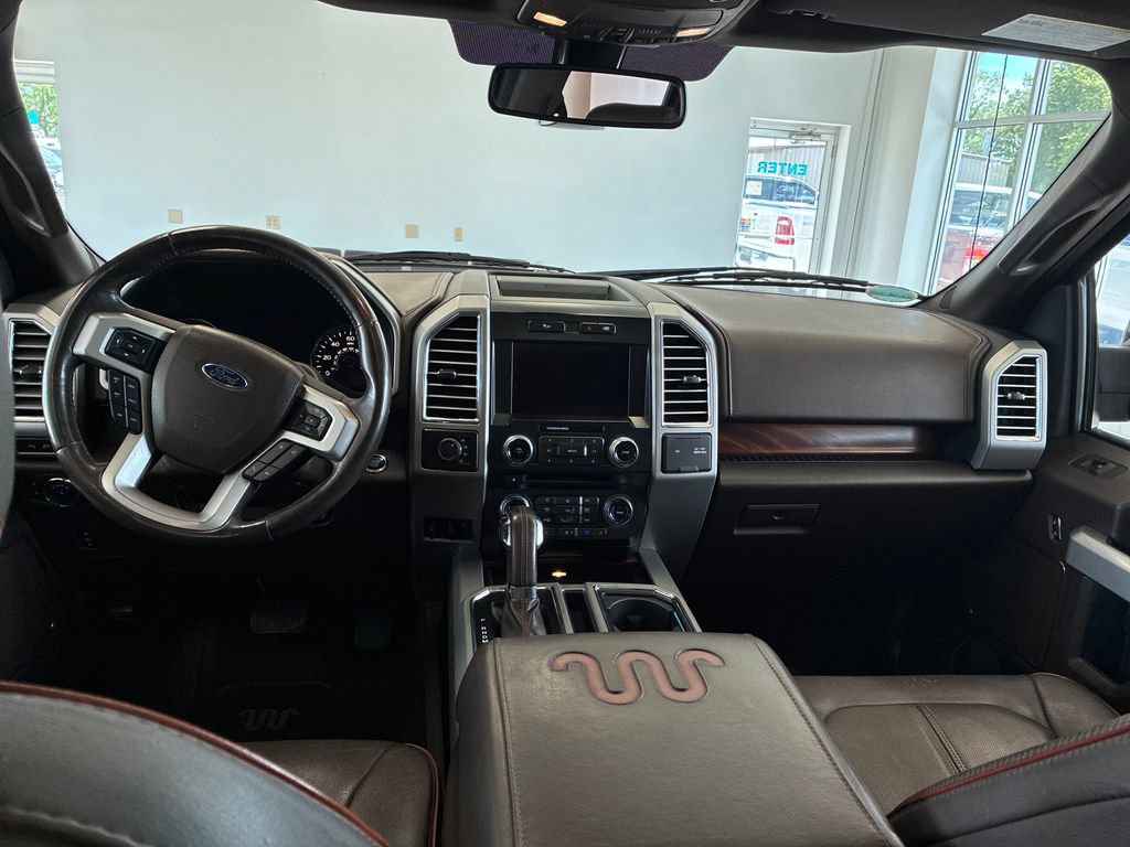 Used 2015 Ford F150 King Ranch w/ Equipment Group 601A Luxury AWD/4WD image 13