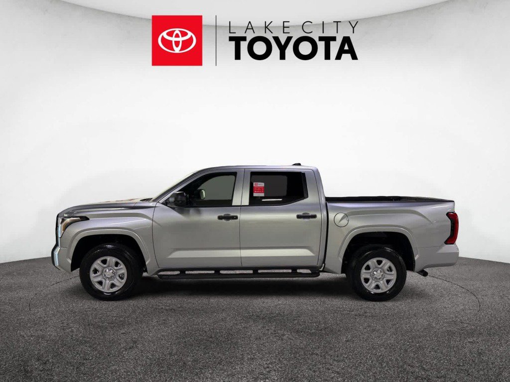 New 2026 Toyota Tundra SR image 2