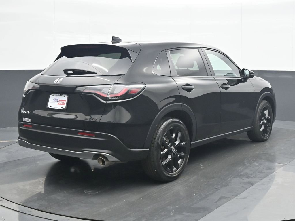 Used 2023 Honda HR-V Sport image 6
