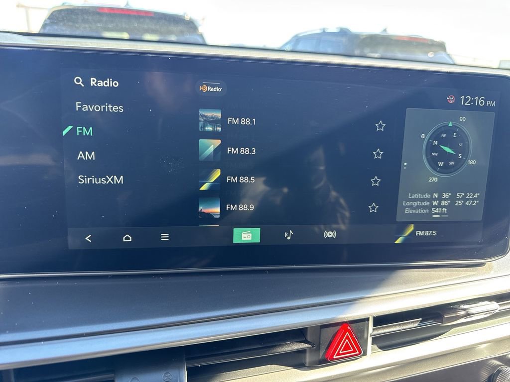 New 2026 Kia Sorento S w/ S Panoramic Sunroof Package FWD image 8