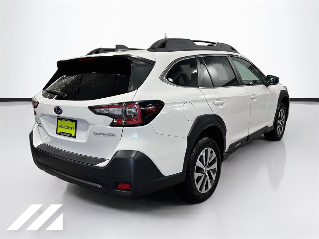 Used 2025 Subaru Outback Premium AWD/4WD image 5