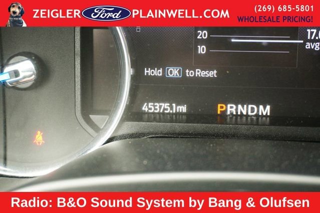 Used 2021 Ford Expedition Max Limited AWD/4WD image 3