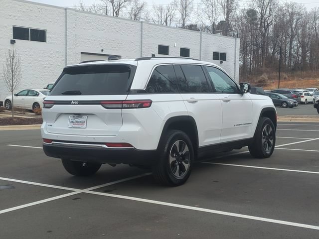 Used 2022 Jeep Grand Cherokee Limited 4xe w/ Luxury Tech Group II AWD/4WD image 13