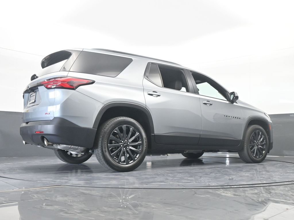 Used 2023 Chevrolet Traverse RS image 69