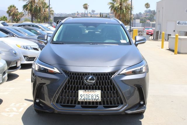 Certified 2025 Lexus NX 250 AWD w/ Cold Area Package image 2