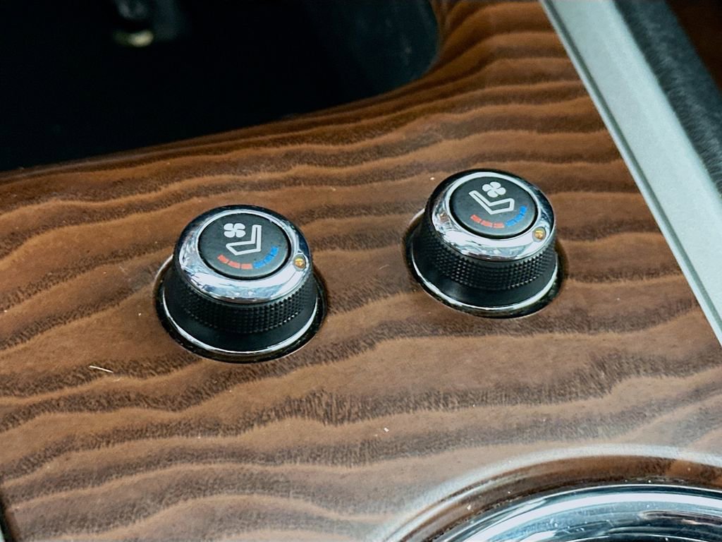 Used 2019 Nissan Pathfinder Platinum image 20