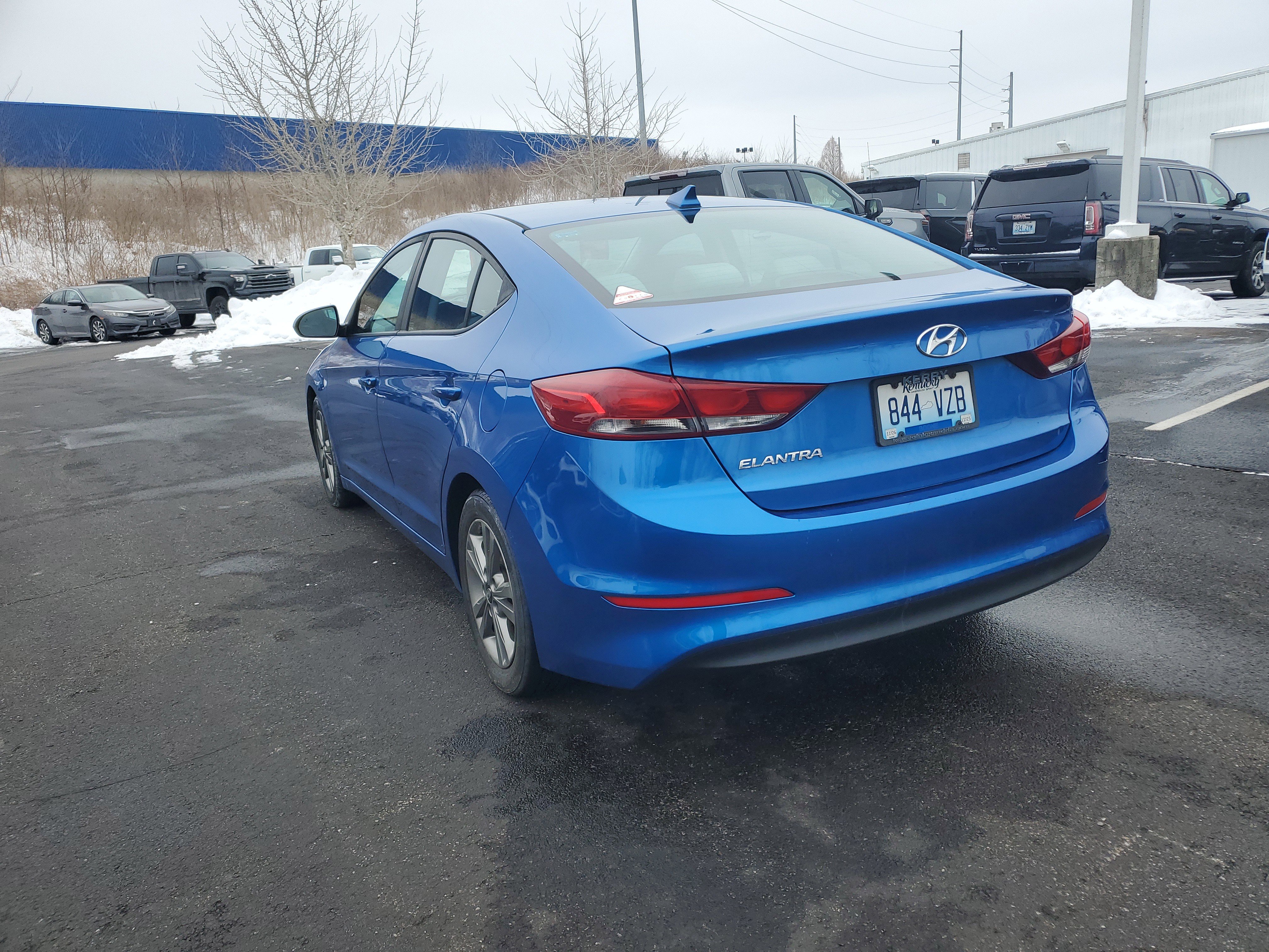 Used 2017 Hyundai Elantra SE w/ SE A/T Tech Package 03 image 7