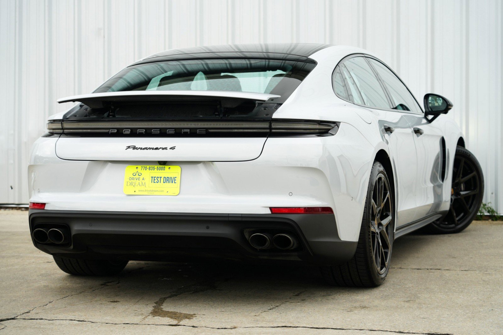 Used 2024 Porsche Panamera 4 w/ Premium Package image 5