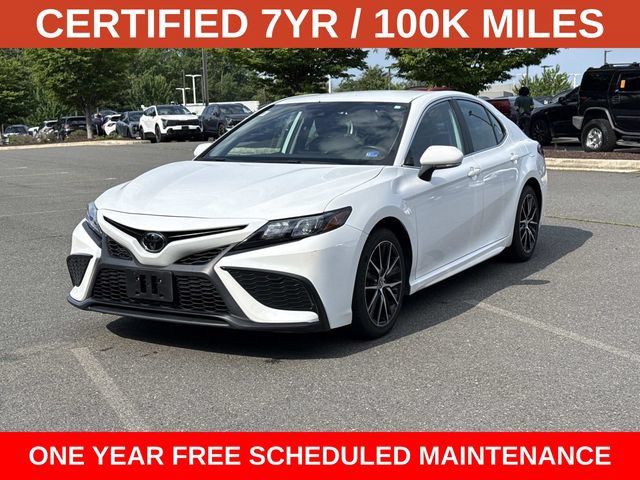 Used 2024 Toyota Camry SE FWD image 1