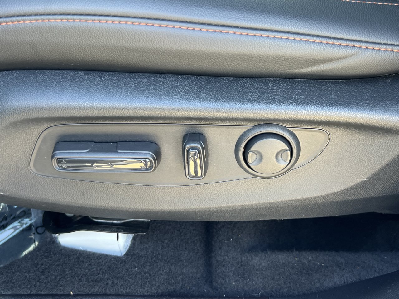 Used 2025 Honda CR-V Sport-L image 10