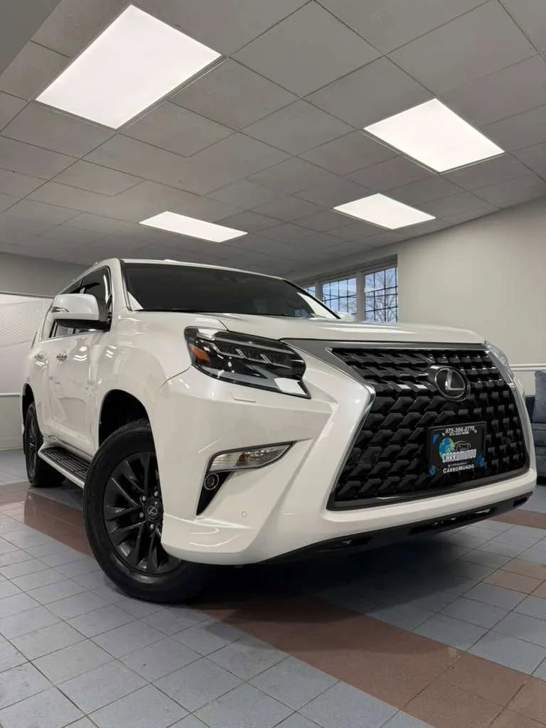 Used 2023 Lexus GX 460 Premium w/ Premium Package image 1