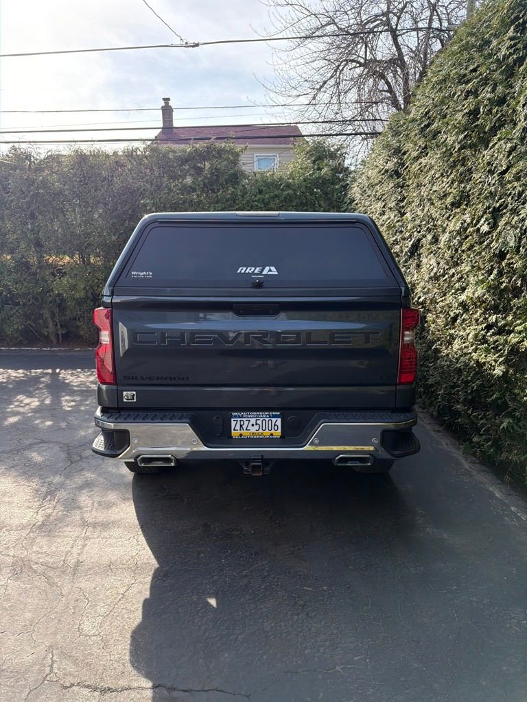 Used 2022 Chevrolet Silverado 1500 LT w/ Z71 Off-Road Package image 10