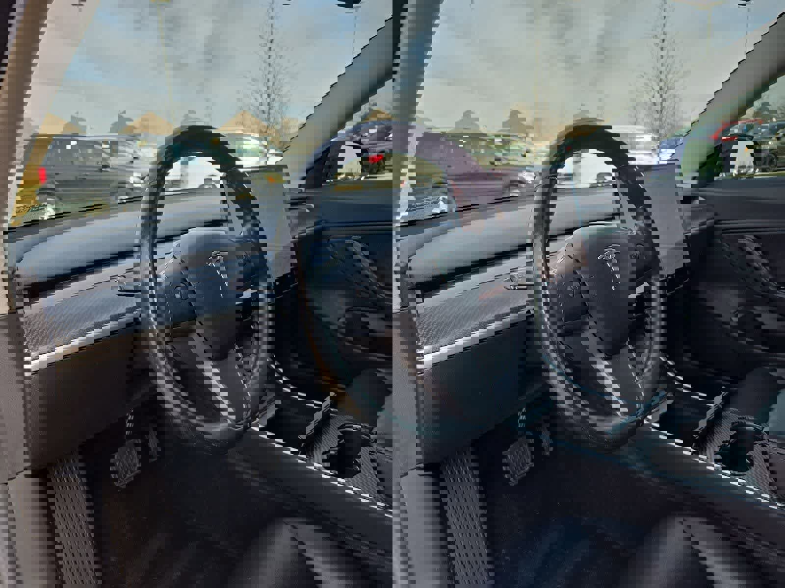 Used 2018 Tesla Model 3 image 2