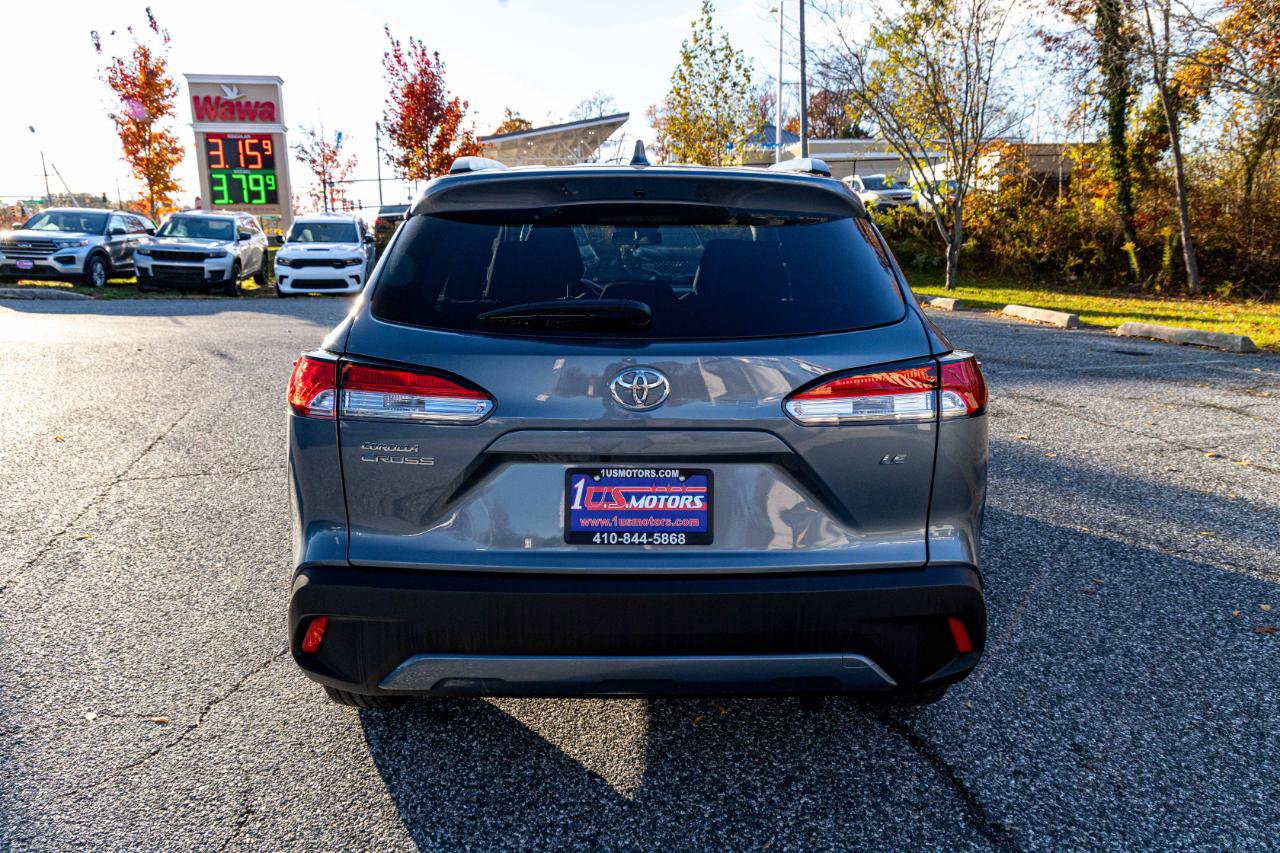 Used 2024 Toyota Corolla Cross LE FWD image 5