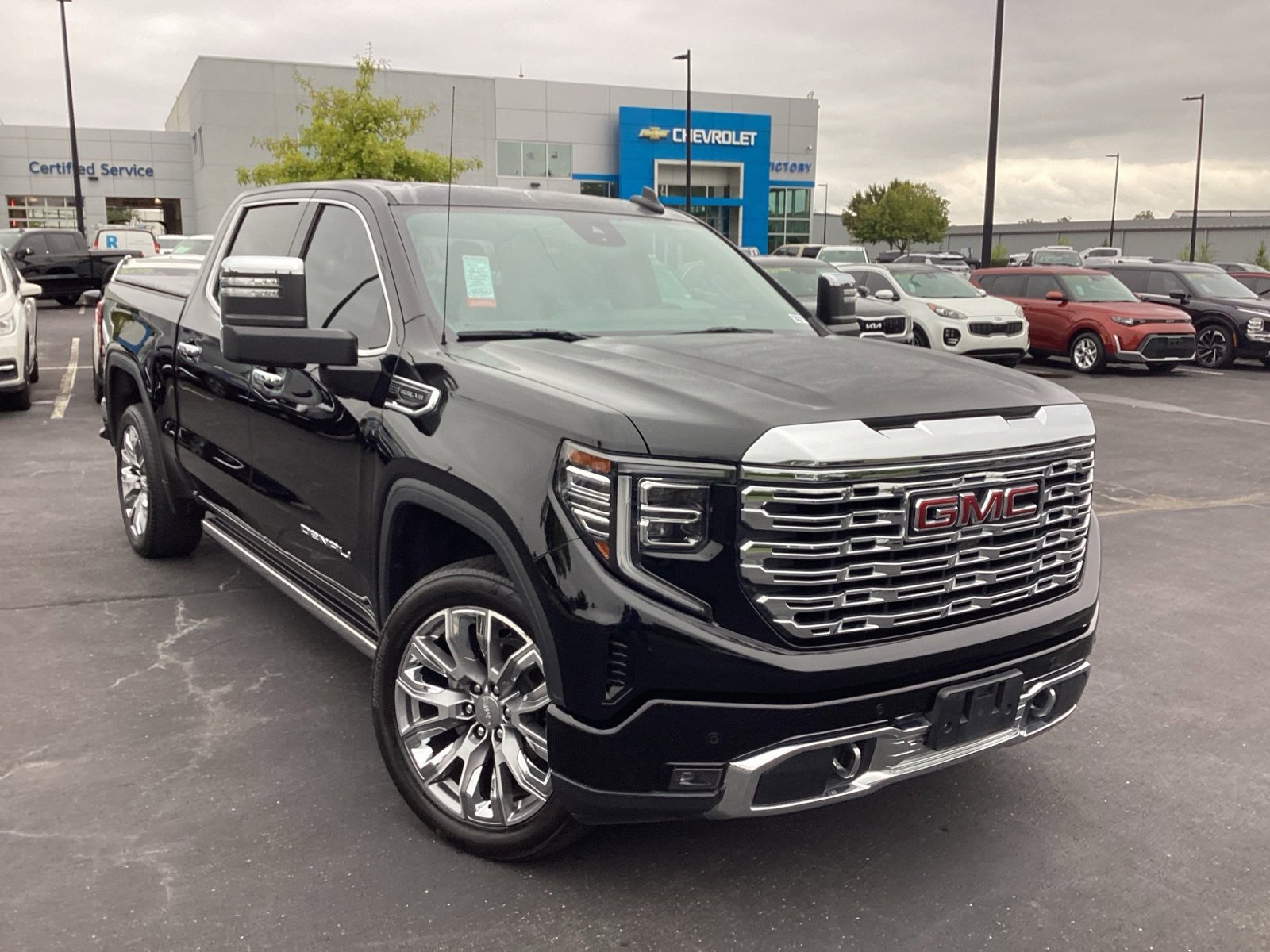 Used 2024 GMC Sierra 1500 Denali w/ Denali Reserve Package image 7