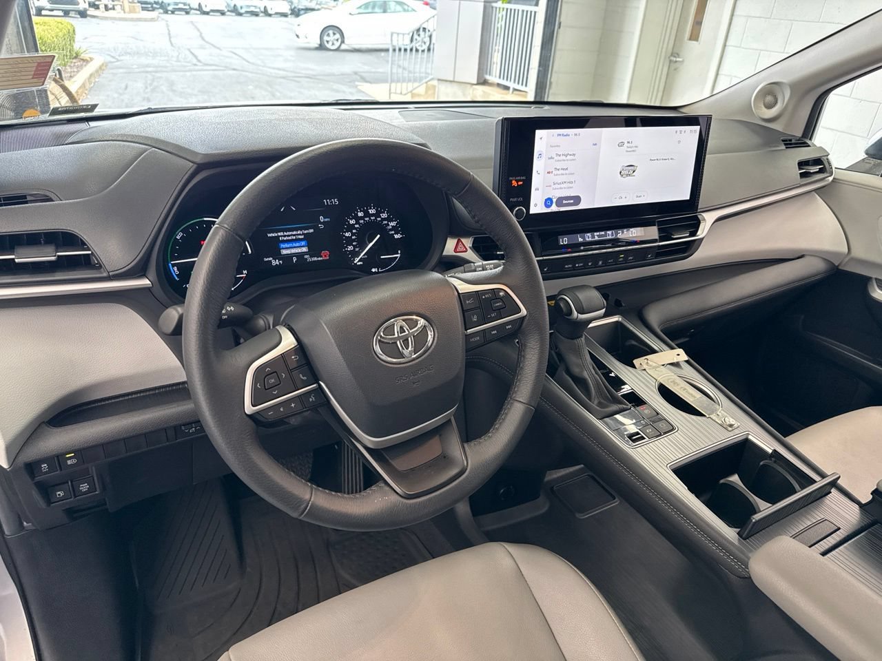 Certified 2025 Toyota Sienna XLE w/ XLE Plus Package AWD/4WD image 18