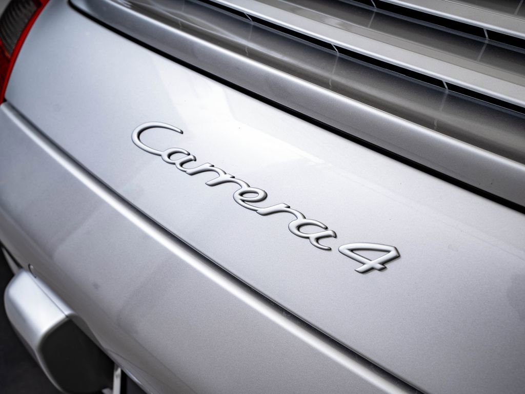Used 2006 Porsche 911 Carrera 4 AWD/4WD image 19
