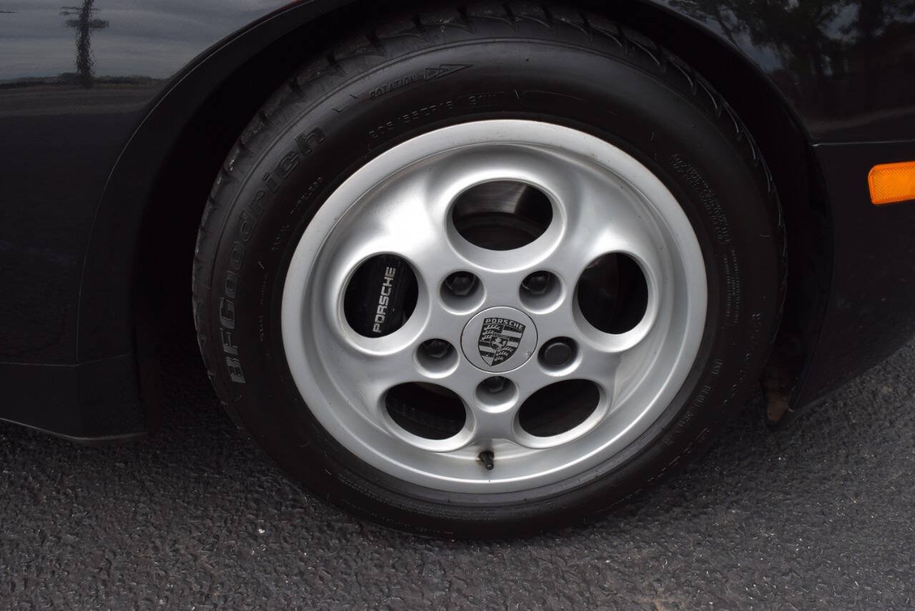 Used 1988 Porsche 944 Turbo RWD image 35