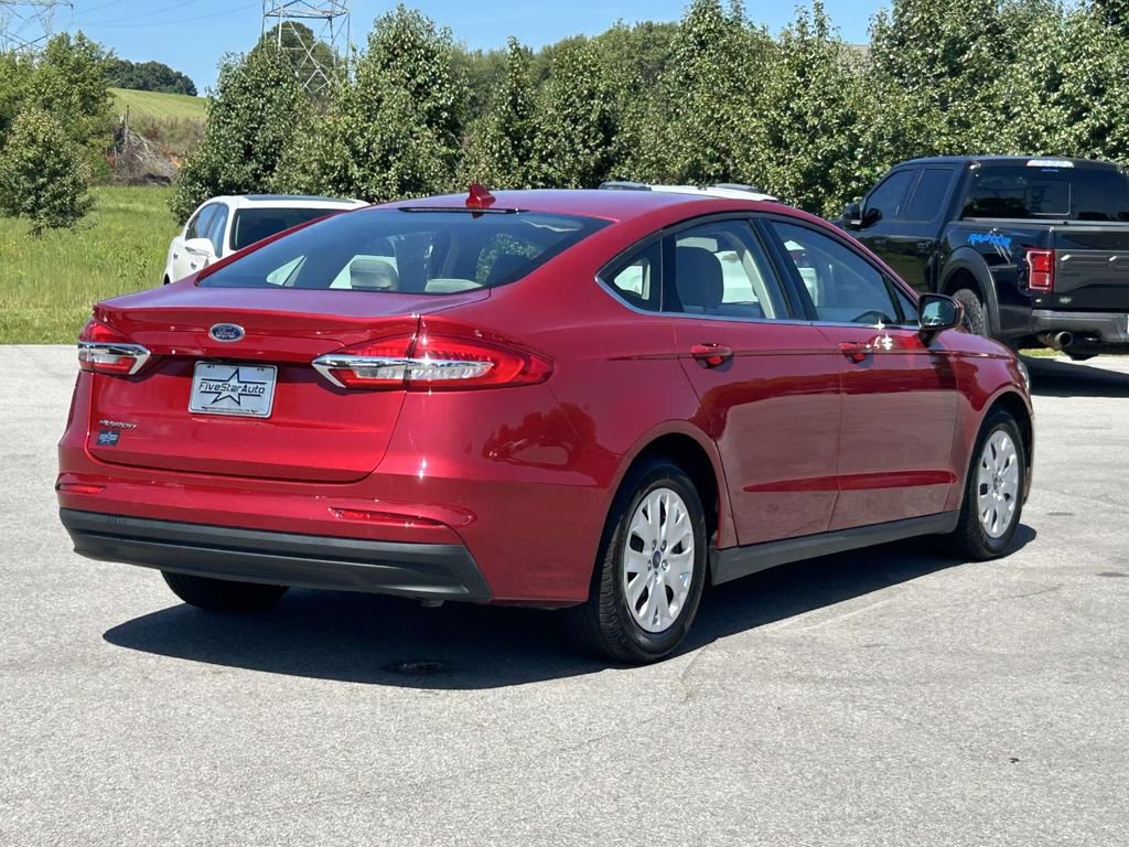 Used 2020 Ford Fusion S FWD image 7